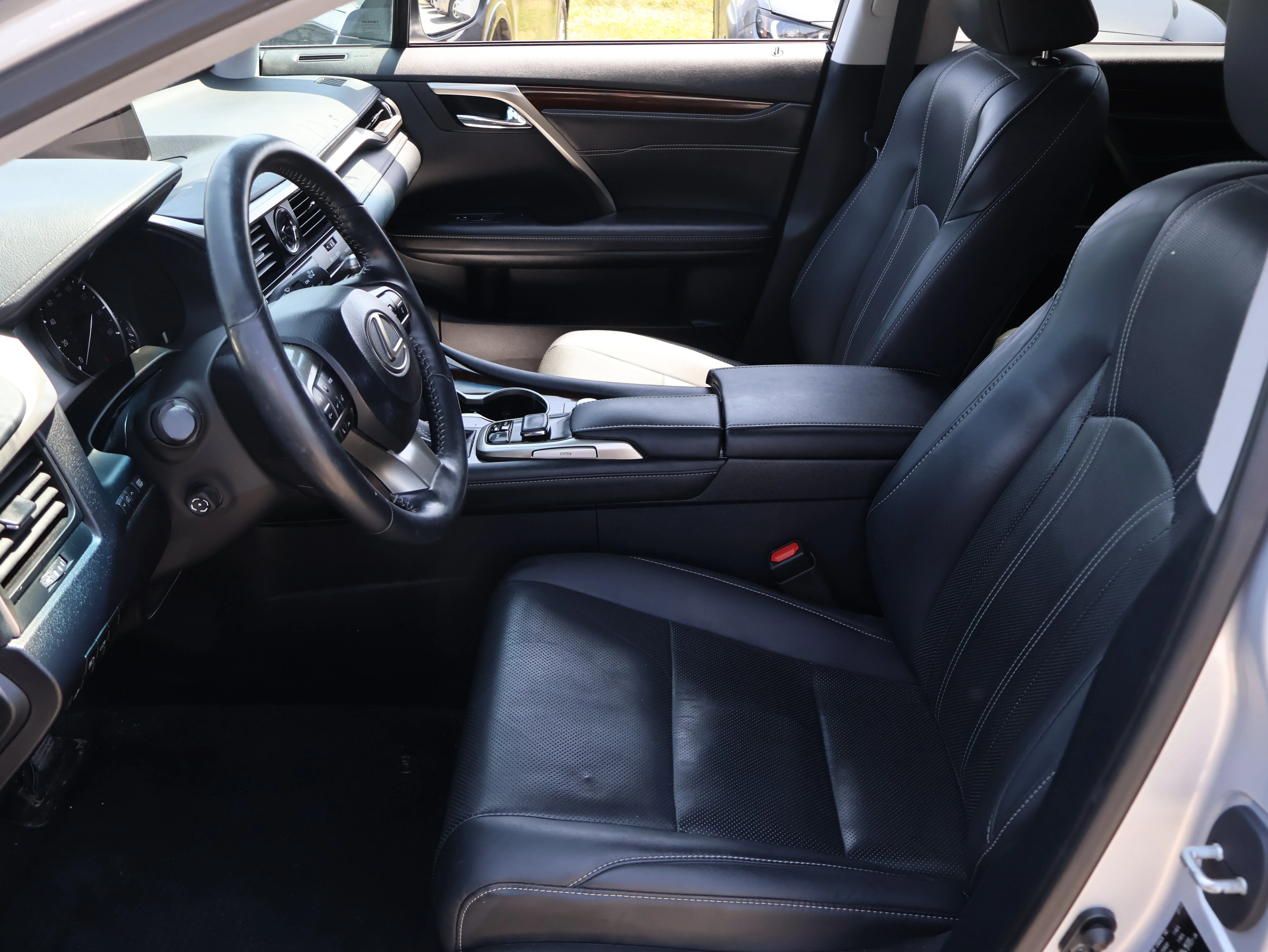 Used 2017 Silver Lining Metallic Lexus RX 350 image 23