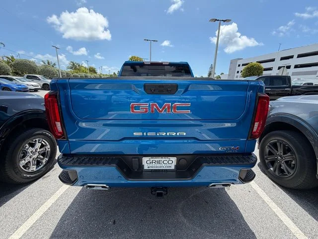 2023 GMC Sierra 1500 AT4 - Photo 11