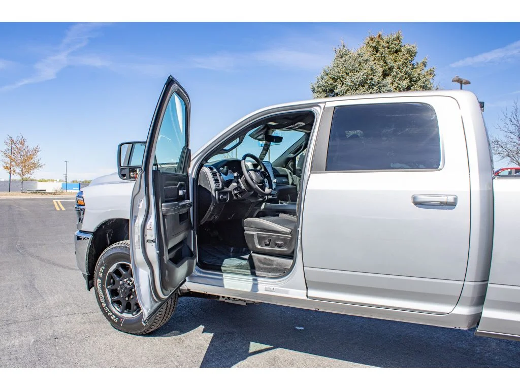 New 2026 Silver-Zynith Exterior Paint RAM Laramie image 12