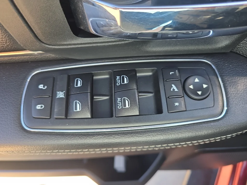 Used 2018 Red Ram  image 11