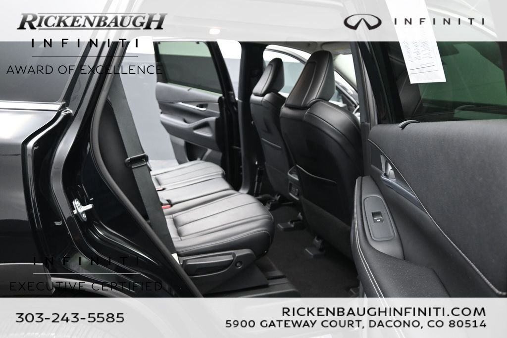 Certified Used 2023 Black INFINITI LUXE image 18