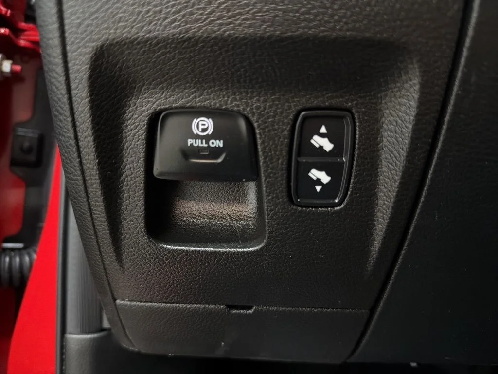 Used 2021 Red Ram Big Horn/Lone Star image 51