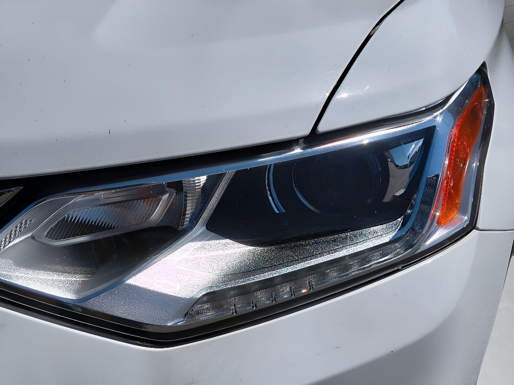 Used 2020 Summit White Chevrolet LS image 12