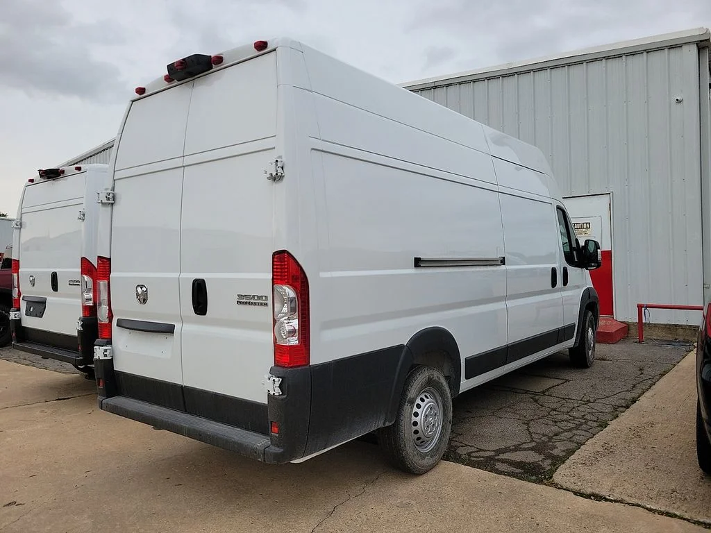 Used 2025 White Ram Super High Roof image 4