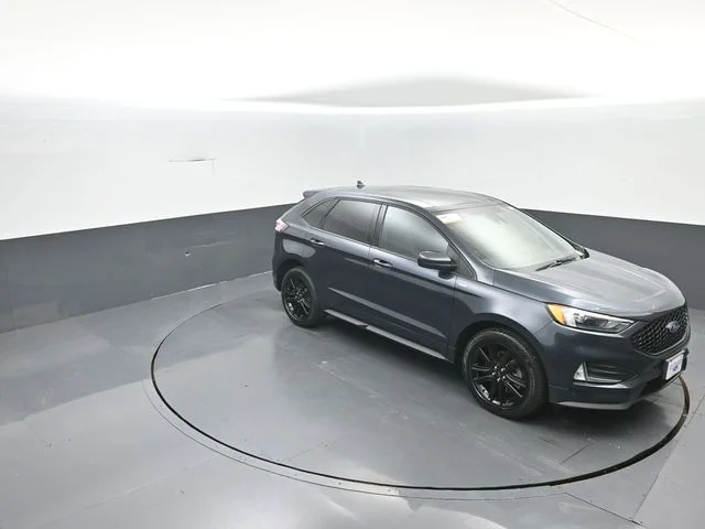 Certified Used 2024 Blue Metallic Ford ST Line image 26