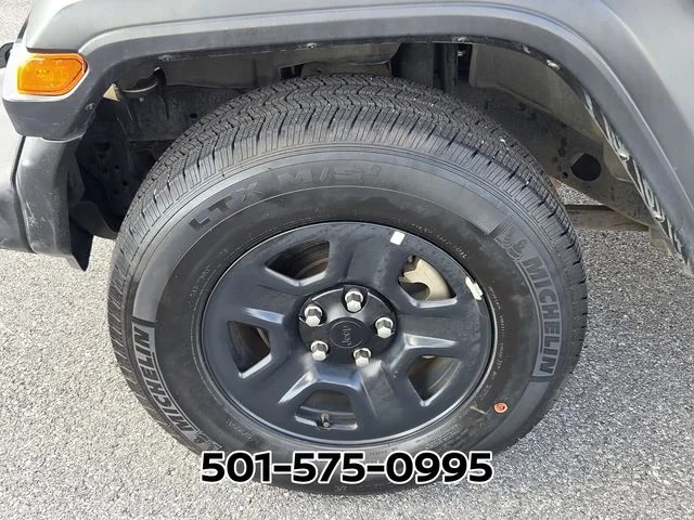 Used 2023 White Jeep Sport image 18