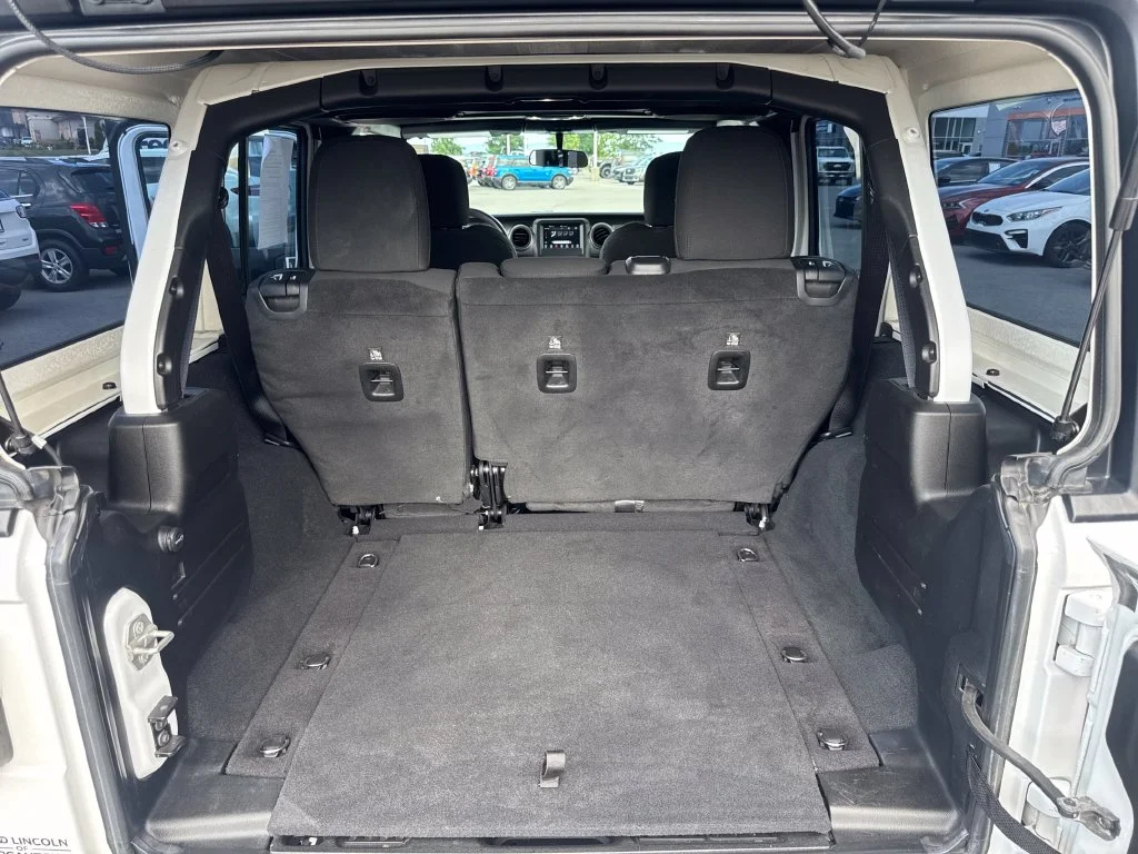 Used 2023 White Jeep Sport image 23