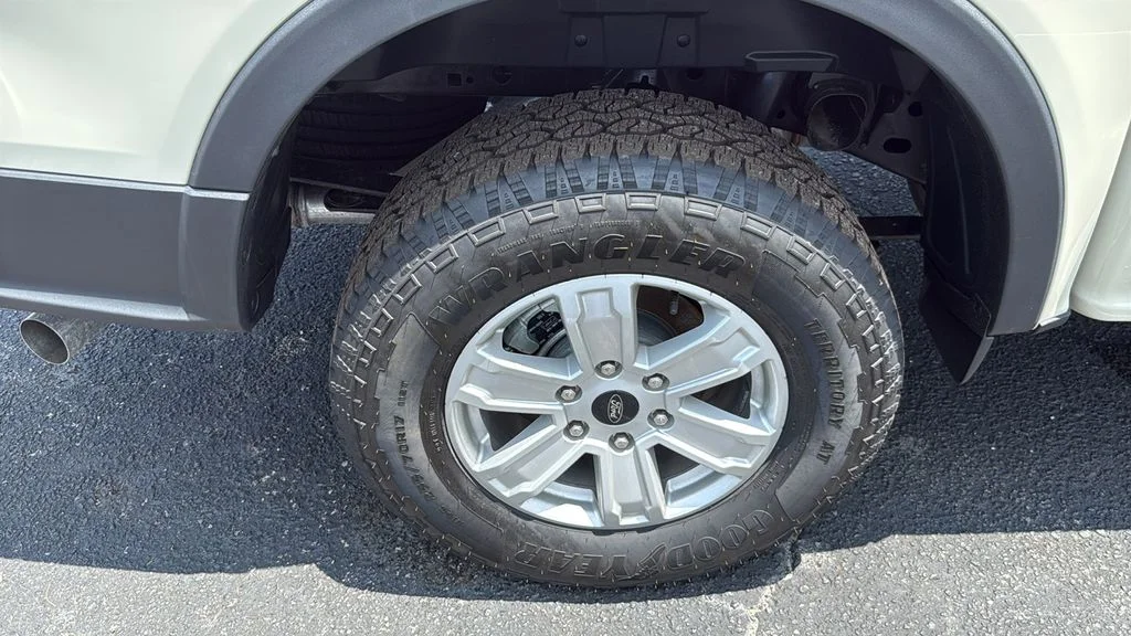 New 2026 Desert Sand Ford XL image 9