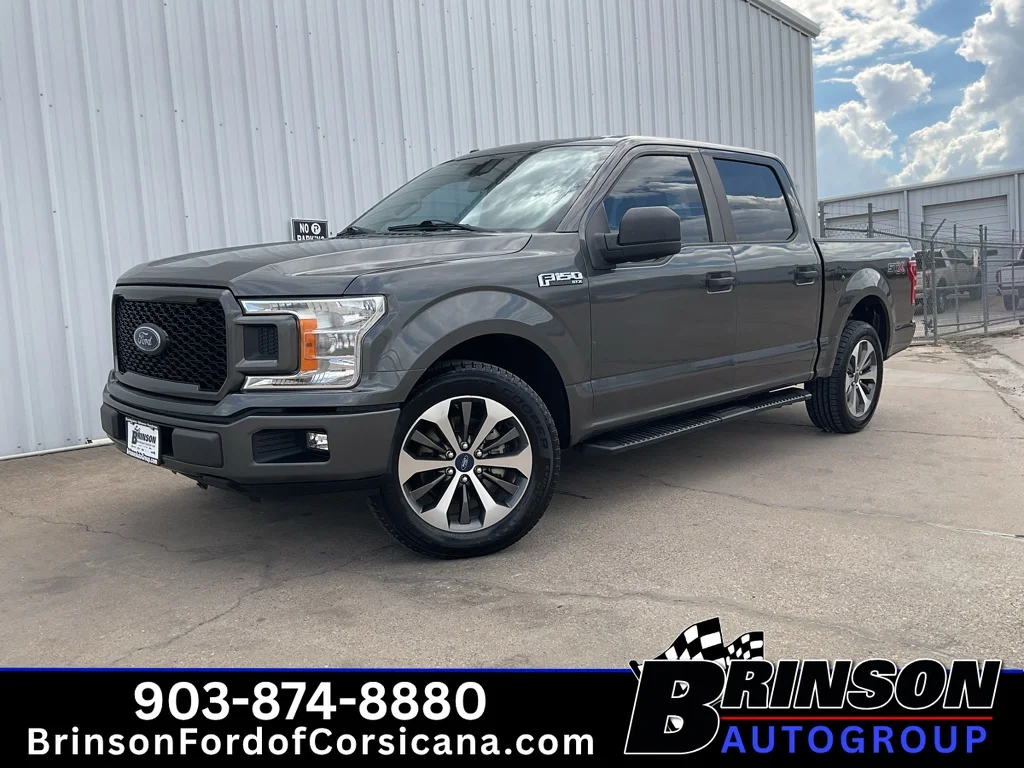 Used 2019 Magnetic Metallic Ford XL image 1