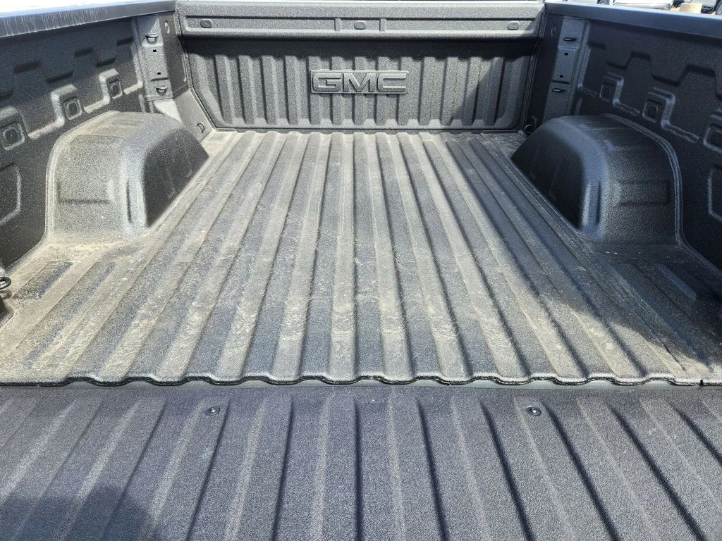 2026 GMC Sierra 1500 SLT - Photo 22