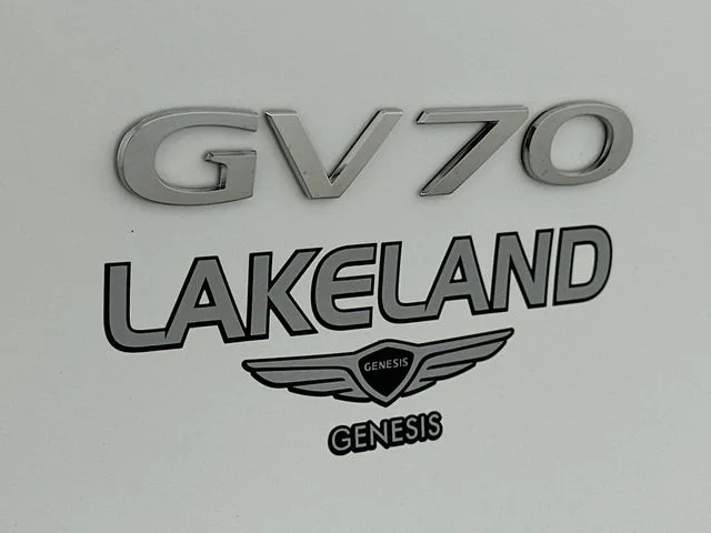 New 2026 White Genesis 2.5T Advanced image 26