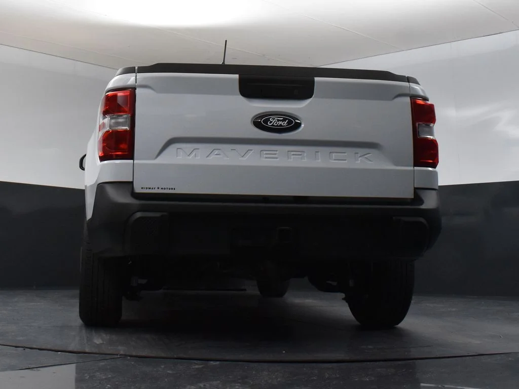 New 2026 Oxford White Ford XL image 30