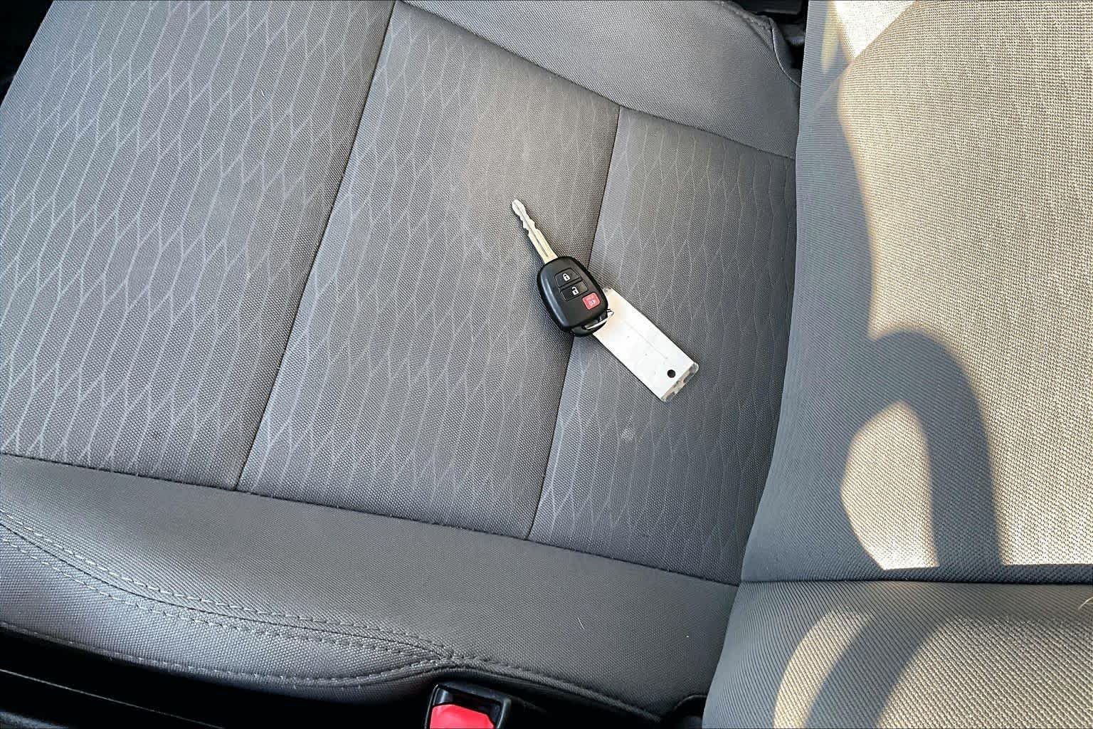 Used 2017 Magnetic Gray Metallic Toyota SR5 image 14