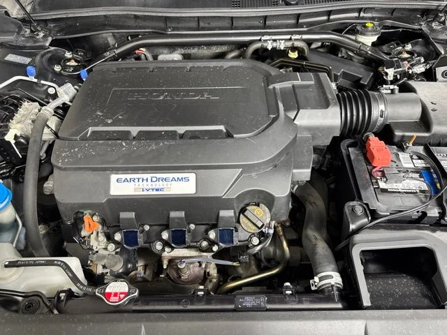 Used 2013 Black Honda EX-L image 9