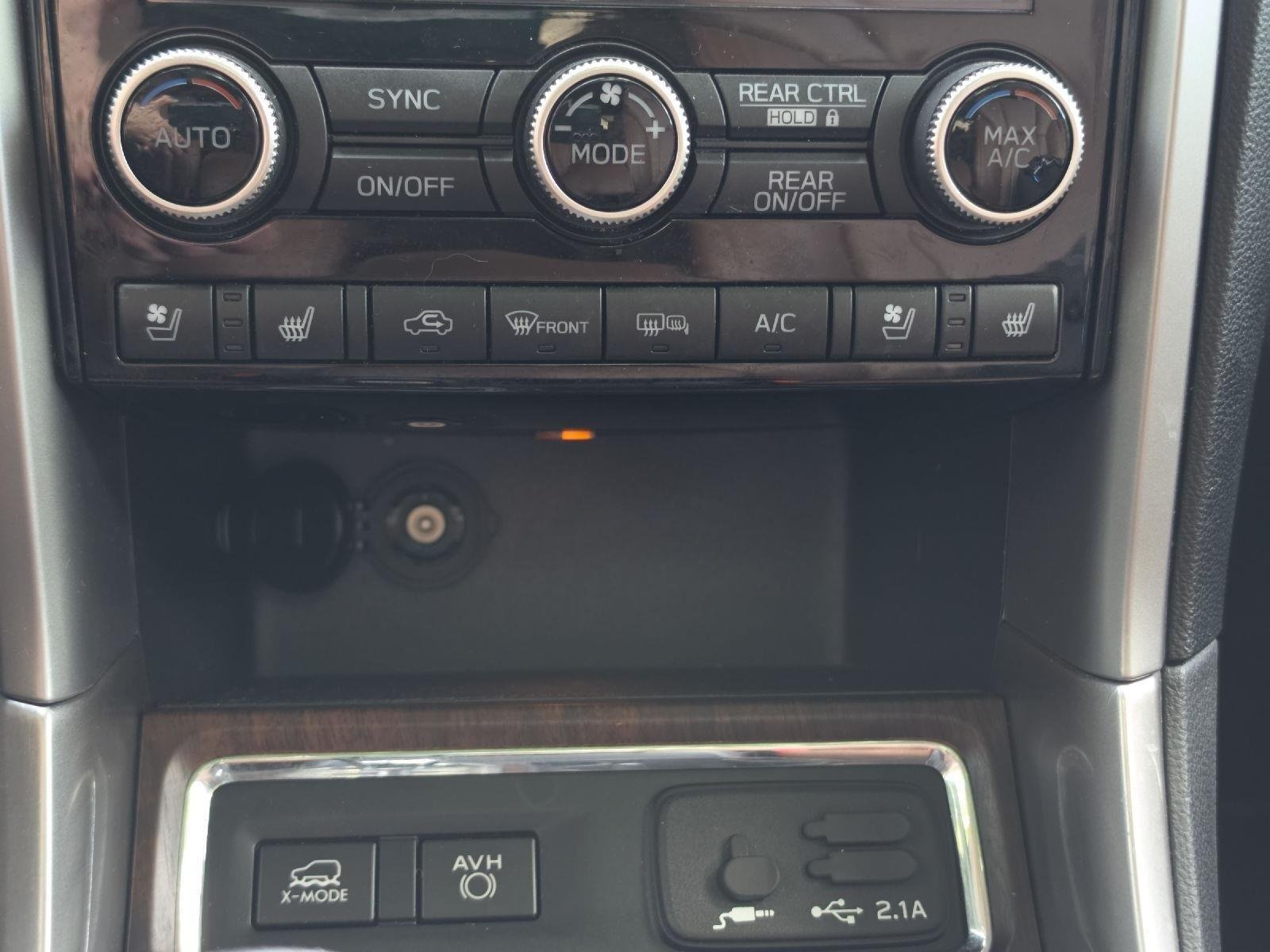Used 2022 Crystal White Pearl Subaru Touring image 49