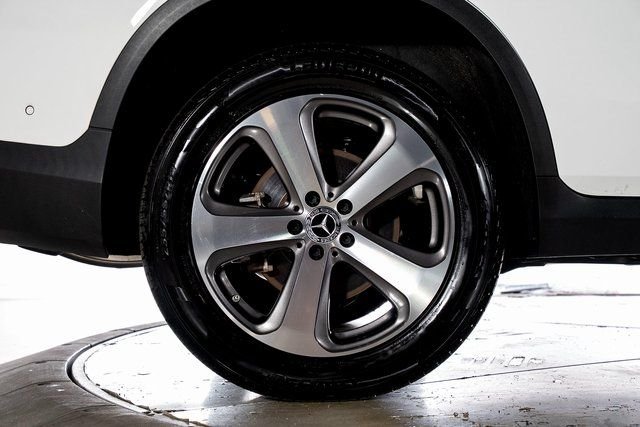 2022 Mercedes-Benz GLC GLC300 - Photo 14