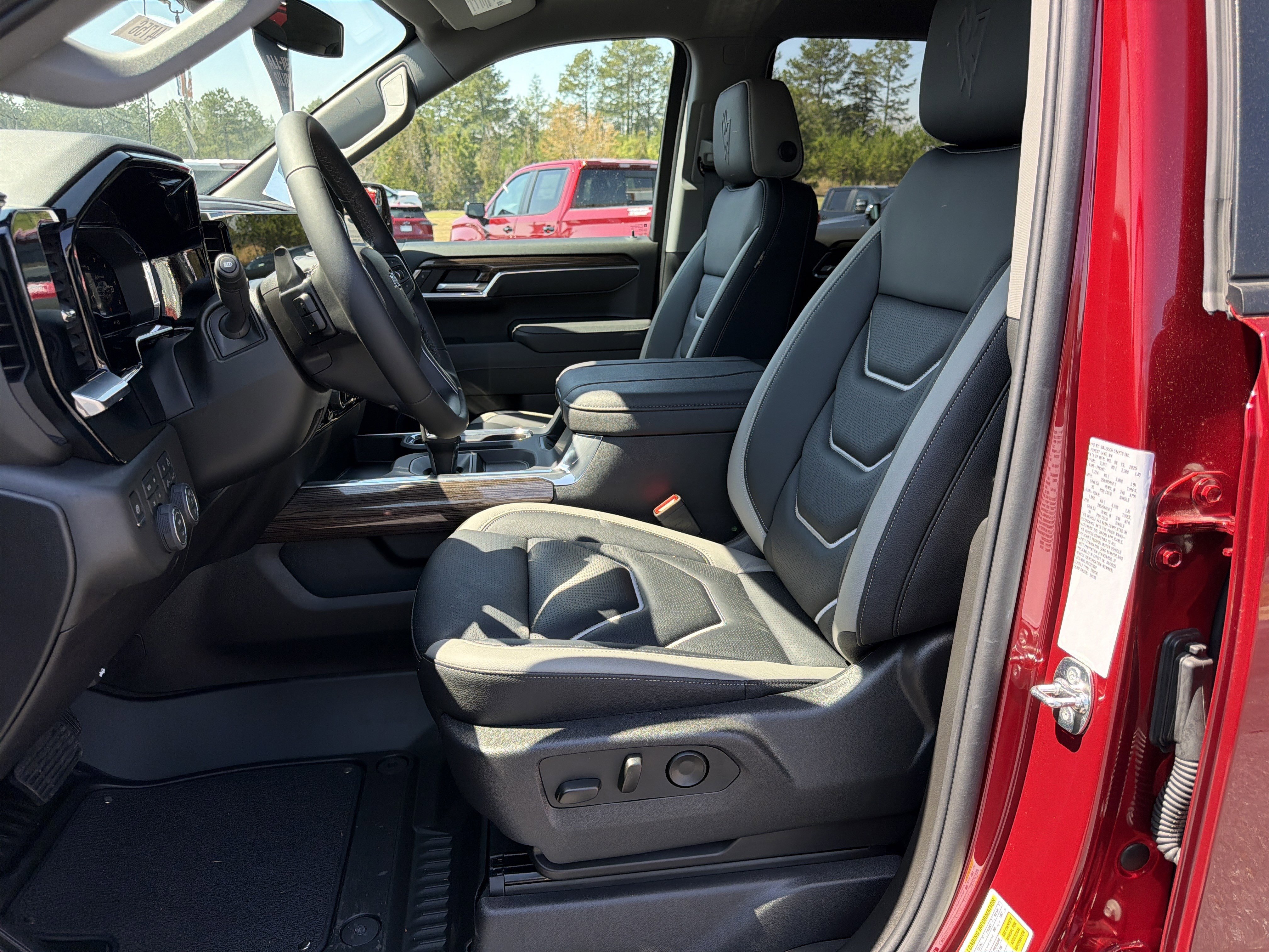2025 Chevrolet Silverado 1500 RST - Photo 9