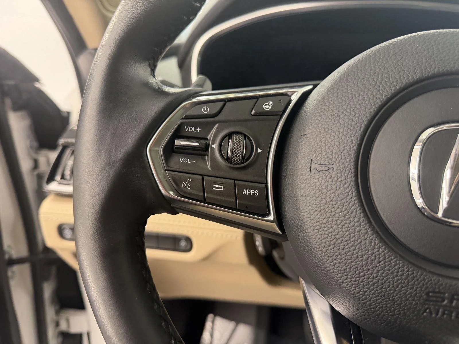 Used 2022 Platinum White Pearl Acura SH-AWD w/Advance image 9