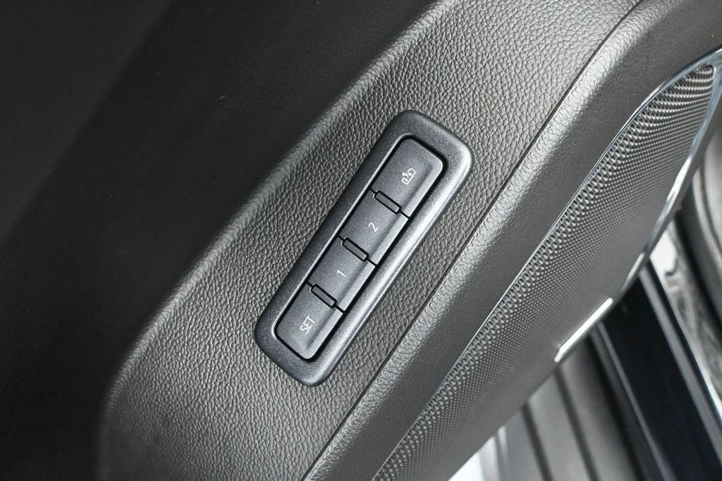 2020 Chevrolet Tahoe LT - Photo 25