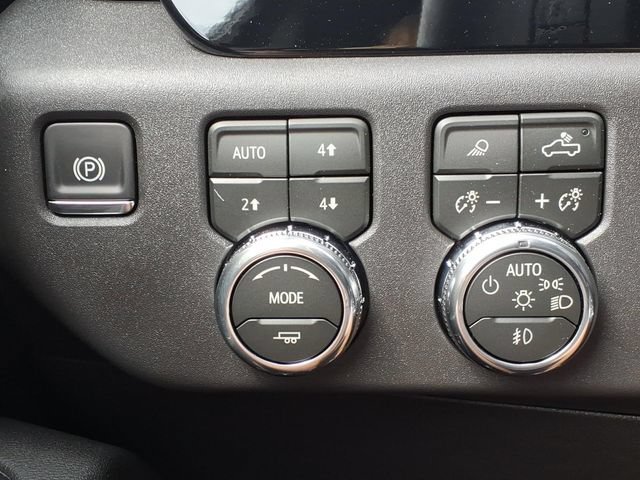 2026 GMC Sierra 1500 SLT - Photo 13
