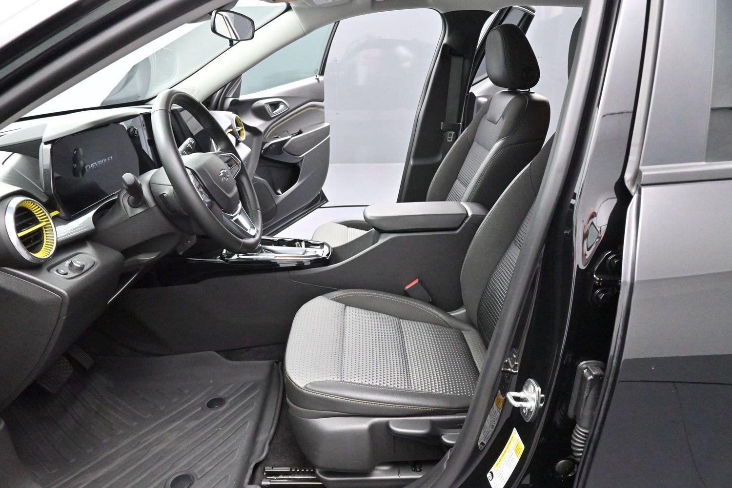 Used 2024 Mosaic Black Metallic Chevrolet LT image 13