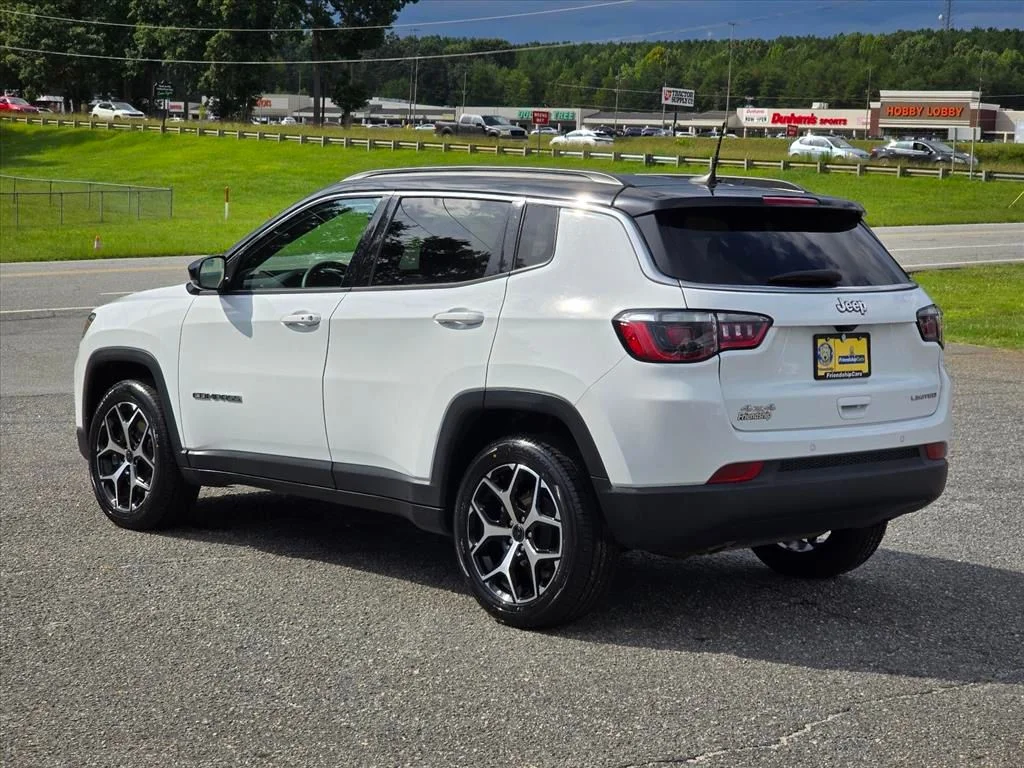 Used 2025 White Jeep Limited image 22