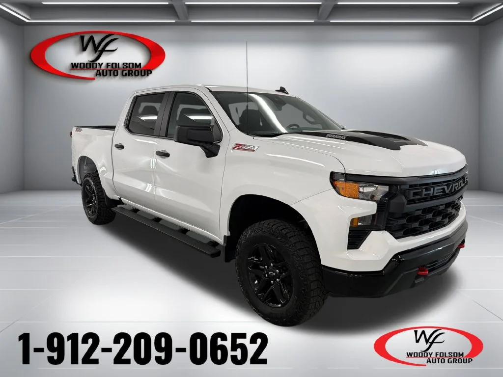 New 2026 Summit White Chevrolet Custom Trail Boss image 1
