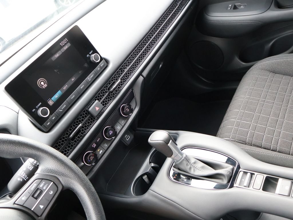 Used 2024 White Honda LX image 18