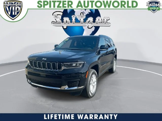 New 2026 Diamond Black Crystal Pearl-Coat Exterior Paint Jeep Laredo X image 6
