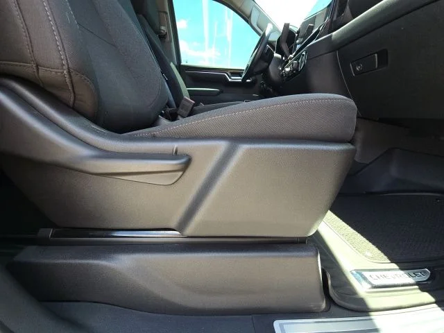 Used 2025 Gray Chevrolet LT image 17