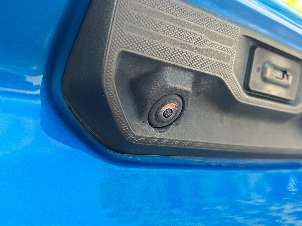 Used 2022 Glacier Blue Metallic Chevrolet LT image 34