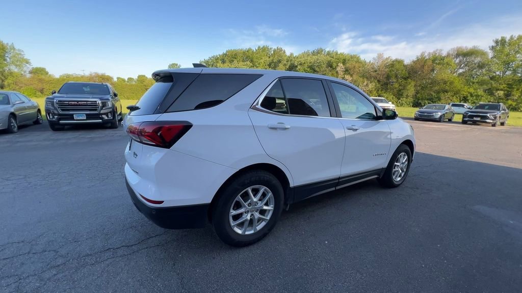 2024 Chevrolet Equinox LT - Photo 8