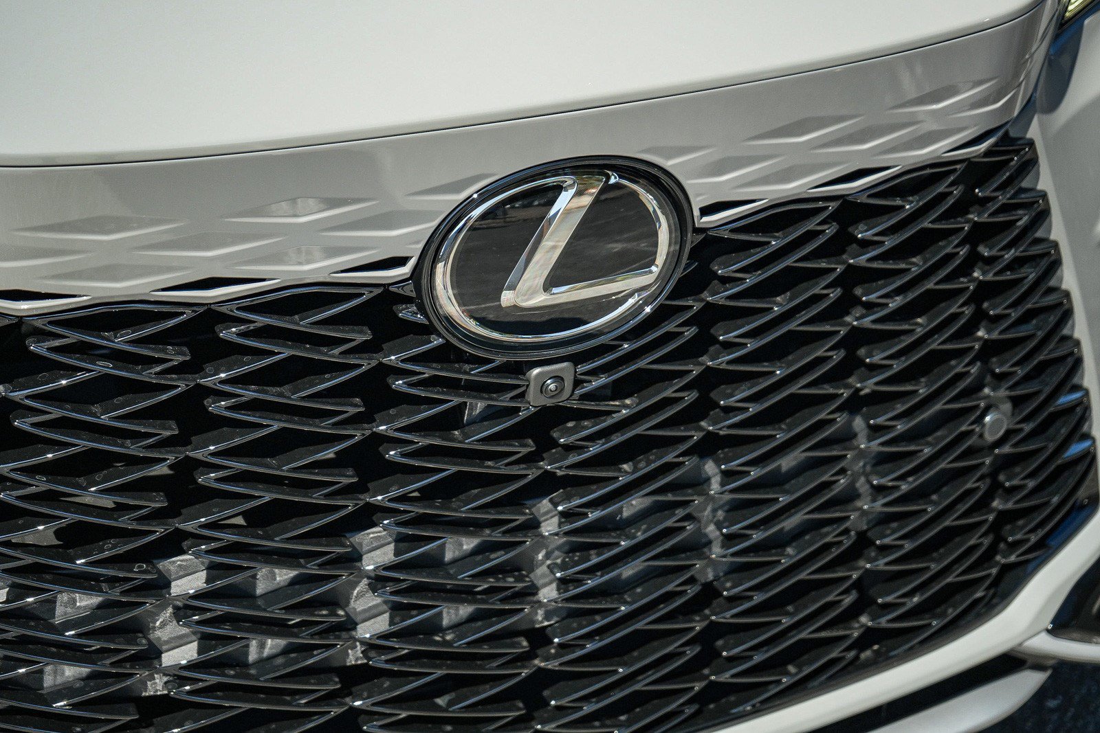 New 2026 Incognito Lexus RX 500h F SPORT PERFORMANCE AWD image 9