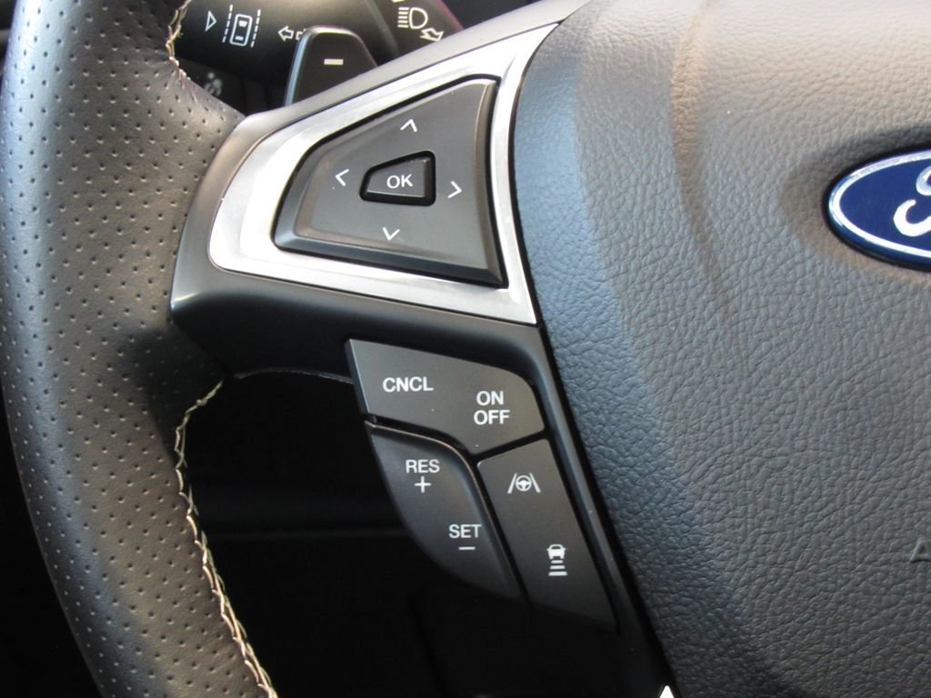 2022 Ford Edge ST - Photo 25