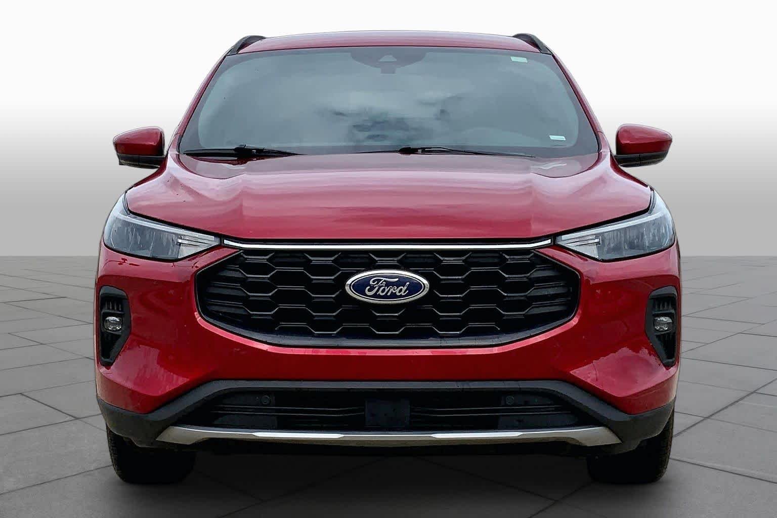 Pre-Owned 2025 Ford Escape ST-Line Select