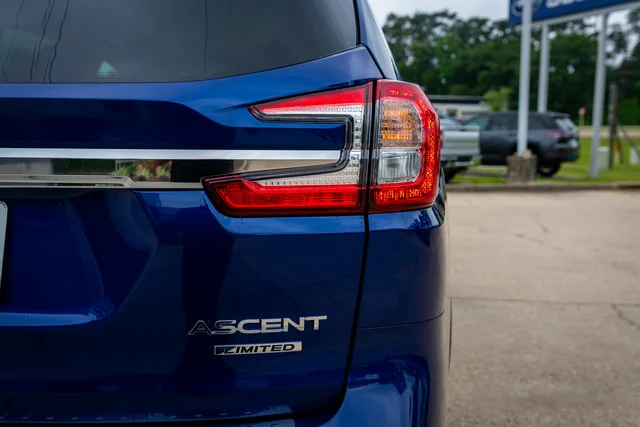 New 2026 Sapphire Blue Pearl Subaru Limited image 17