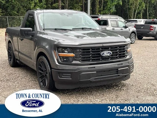Used 2025 Gray Ford XL image 1