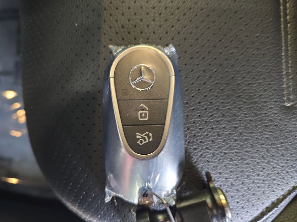 Certified Used 2026 Black Mercedes-Benz GLC 300 image 39