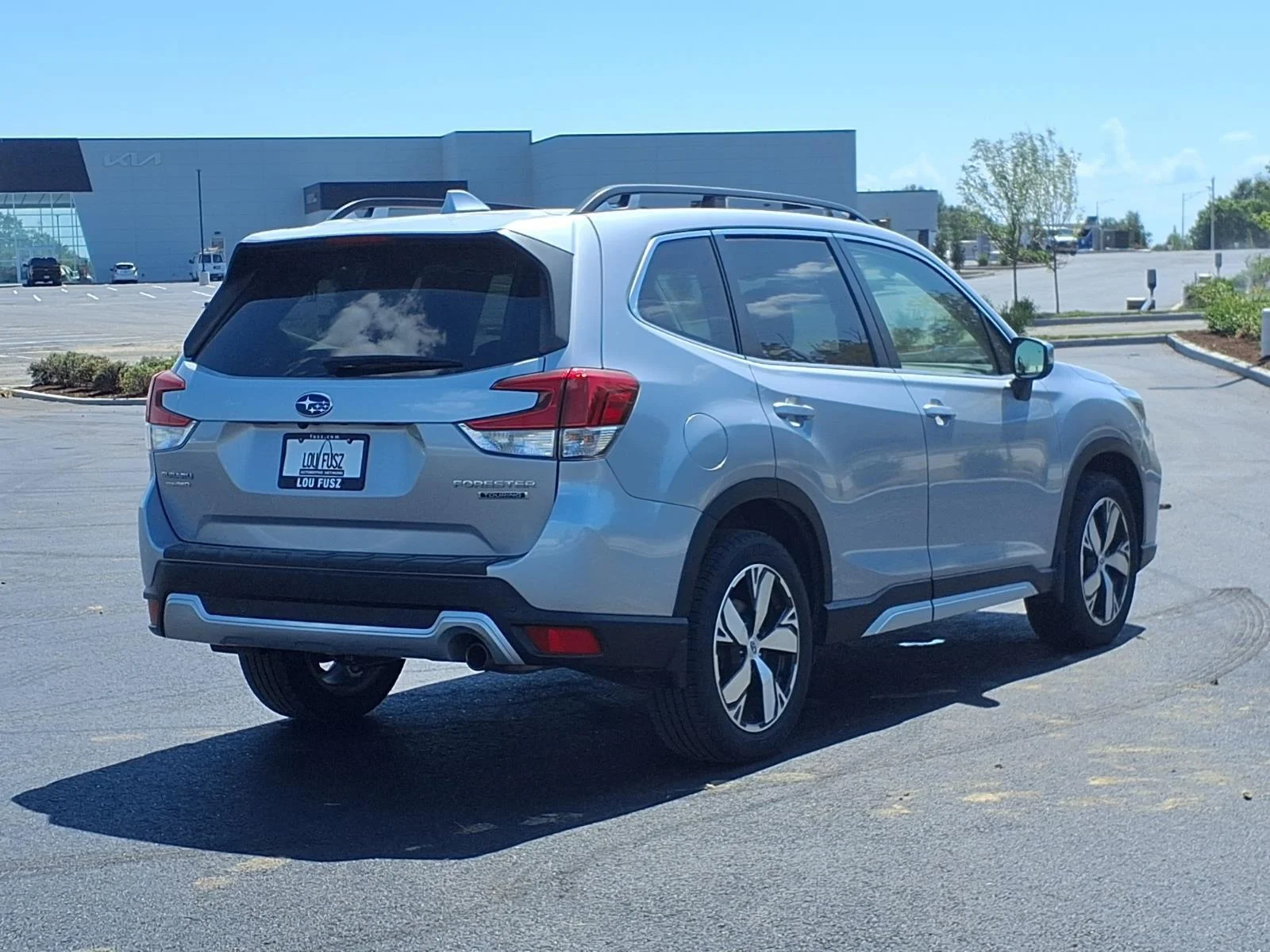 Used 2020 Ice Silver Metallic Subaru Touring image 32