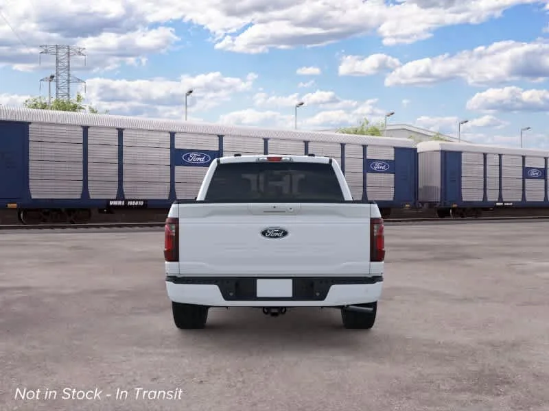 New 2026 Oxford White Ford XLT image 5