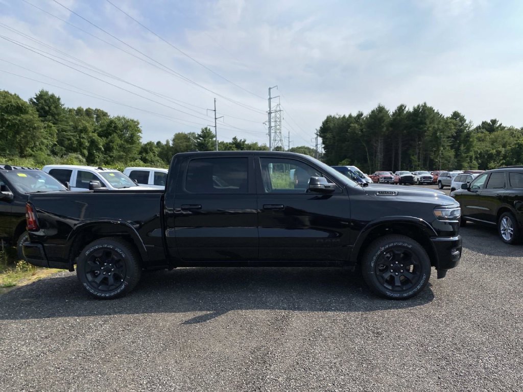 New 2026 Diamond Black Crystal Pearl-Coat Exterior Paint Ram Big Horn/Lone Star image 2