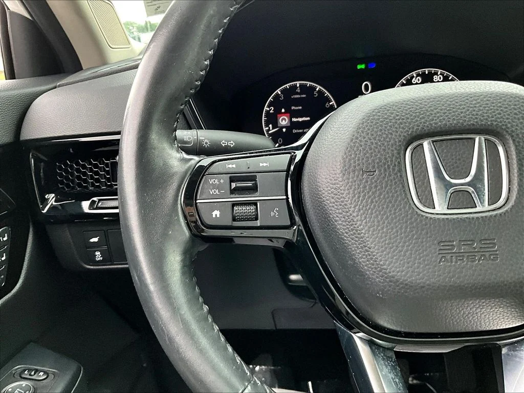 Used 2023 Platinum White Pearl Honda EX-L image 13