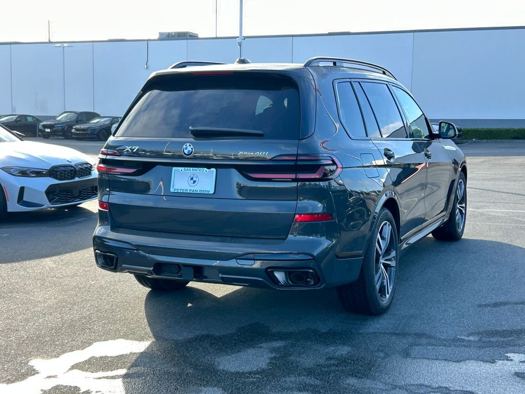 New 2027 Dravit Grey Metallic BMW xDrive40i image 5