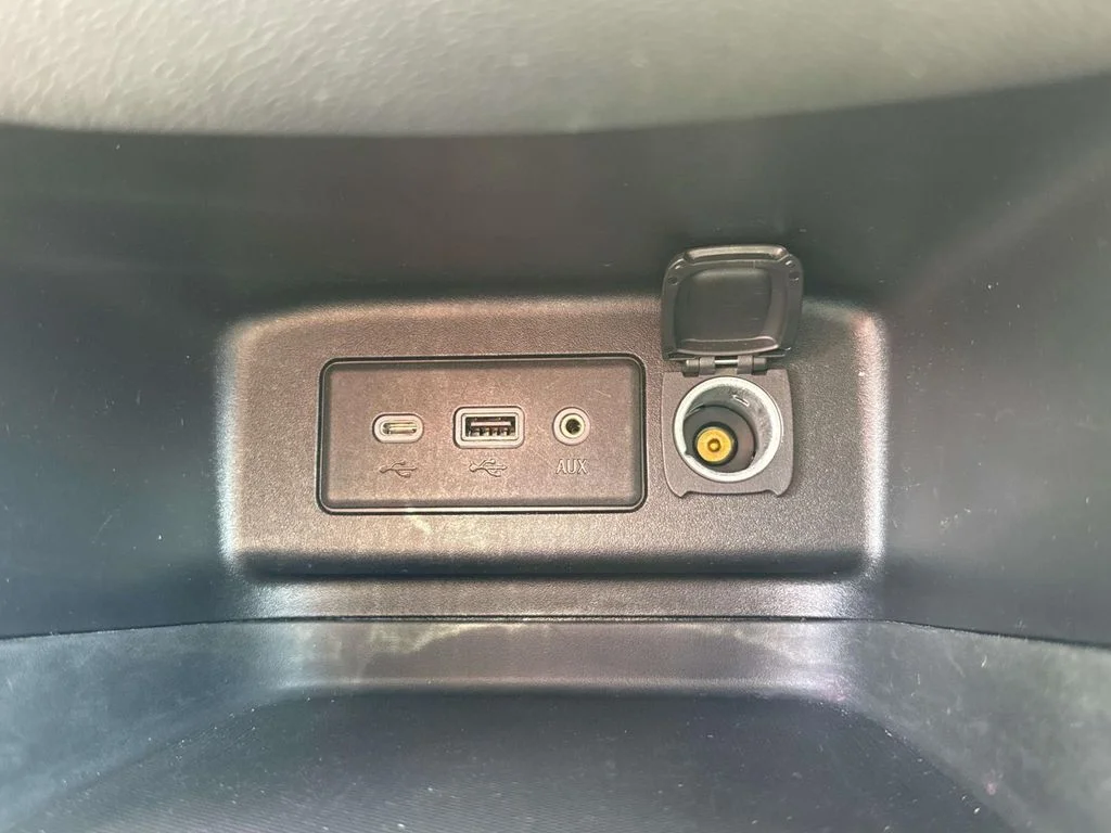 Used 2019 Orange Chevrolet LT image 20