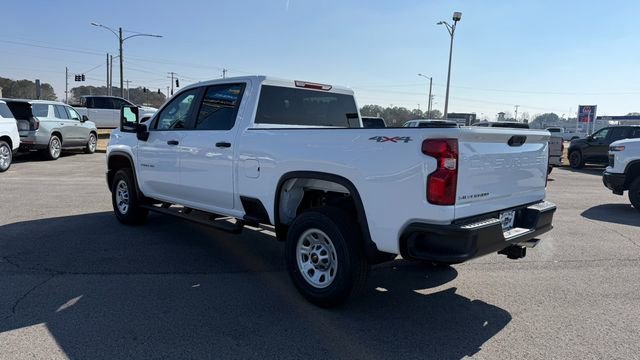 New 2026 Summit White Chevrolet WT image 4