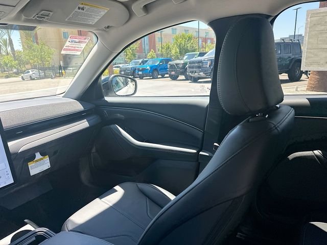 New 2026 Star White Metallic Tri-coat Ford Select image 24