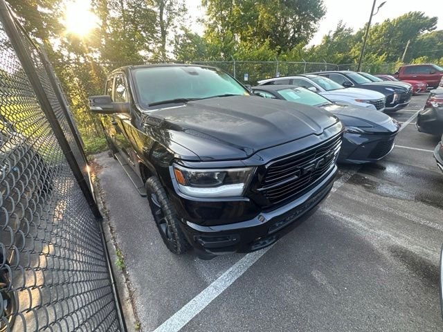 2020 RAM 1500 Big Horn/Lone Star 4x4 Crew Cab 5'7's photo