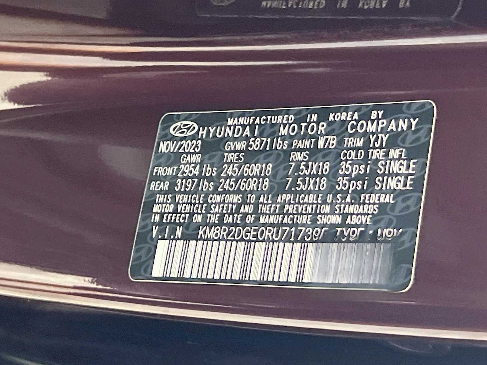 Certified Used 2024 Sierra Burgundy Hyundai SEL 7P image 34