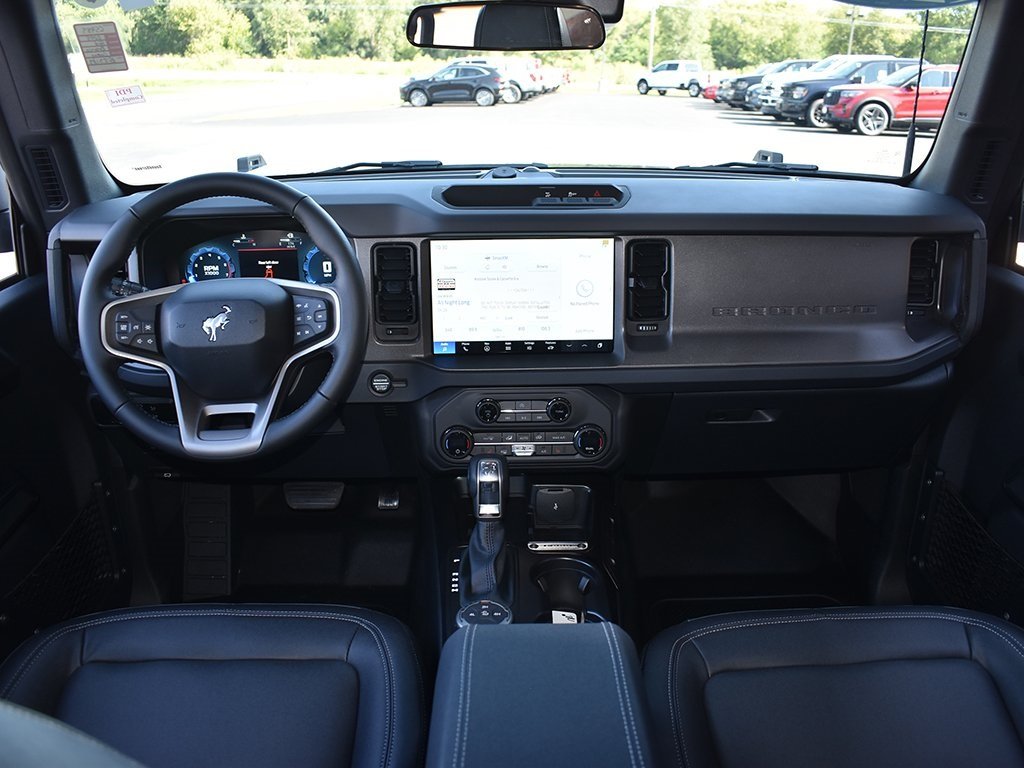 2025 Ford Bronco Big Bend photo 4