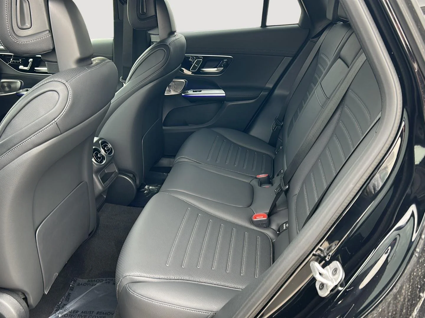 New 2026 Black Mercedes-Benz GLC 300 image 26
